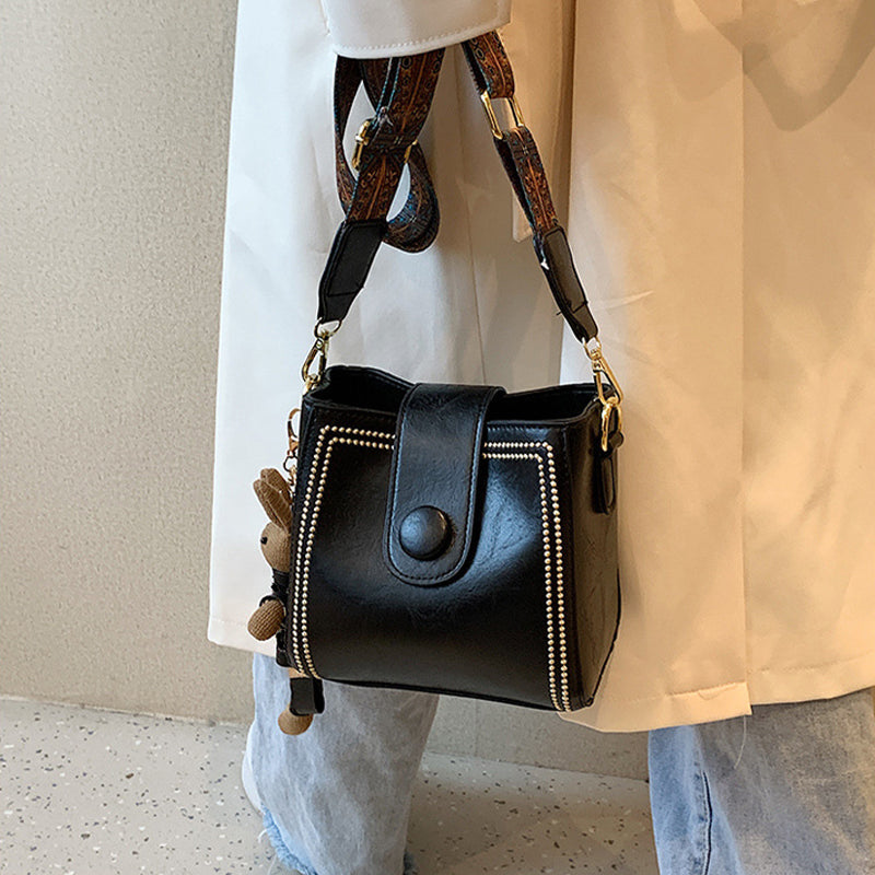 Carmen - Sac Carré Rétro en PU Souple pour Femmes