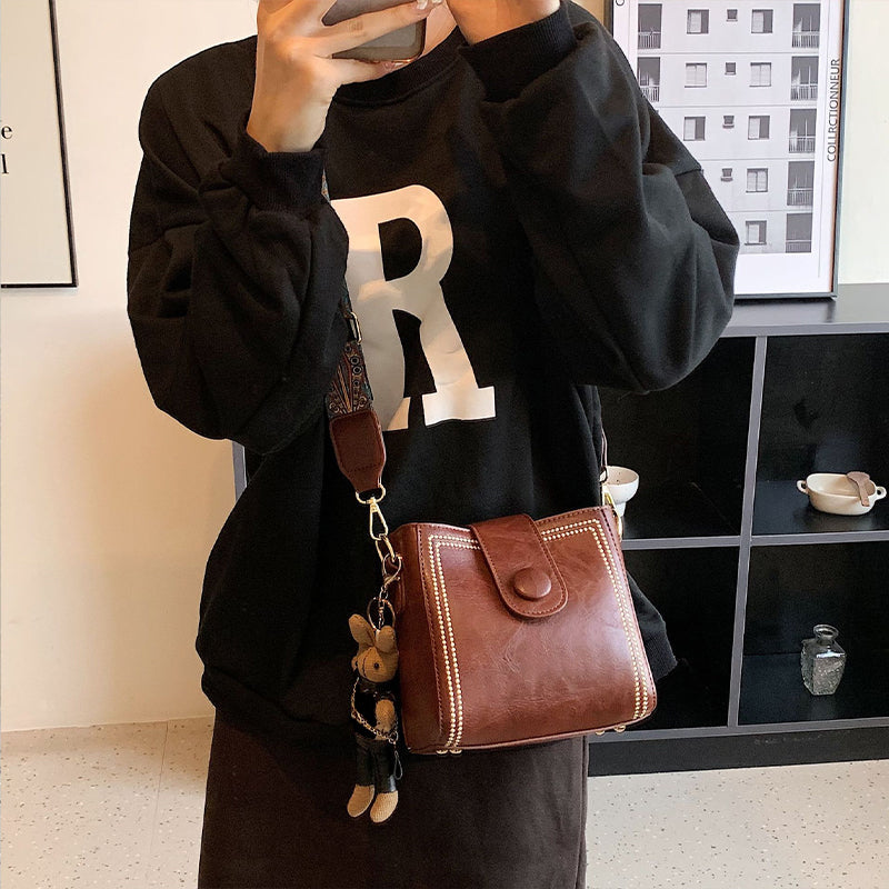 Carmen - Sac Carré Rétro en PU Souple pour Femmes