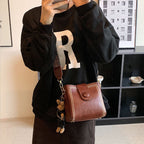 Carmen - Sac Carré Rétro en PU Souple pour Femmes