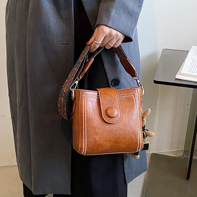 Carmen - Sac Carré Rétro en PU Souple pour Femmes