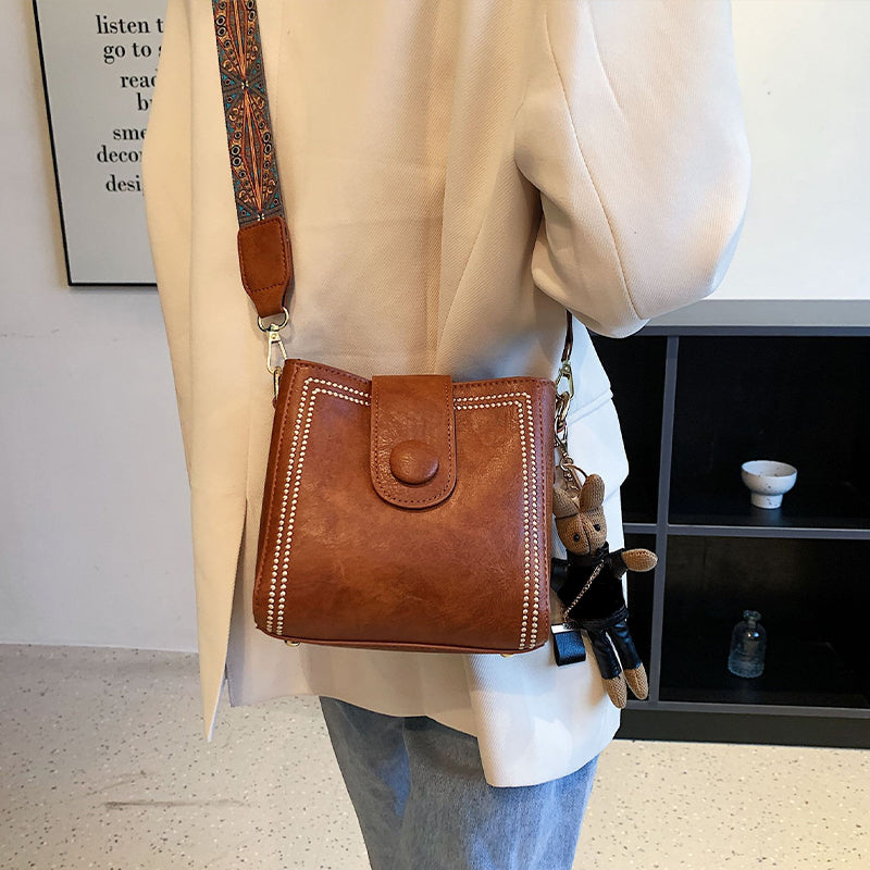Carmen - Sac Carré Rétro en PU Souple pour Femmes