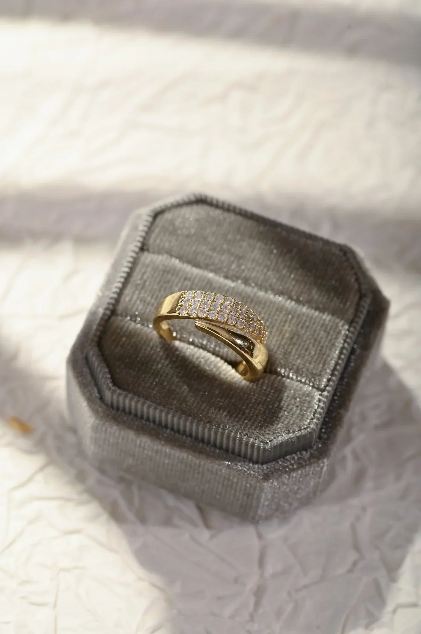 Luna | Sparkling Gold Ring (Buy 1, Get 1 Free)