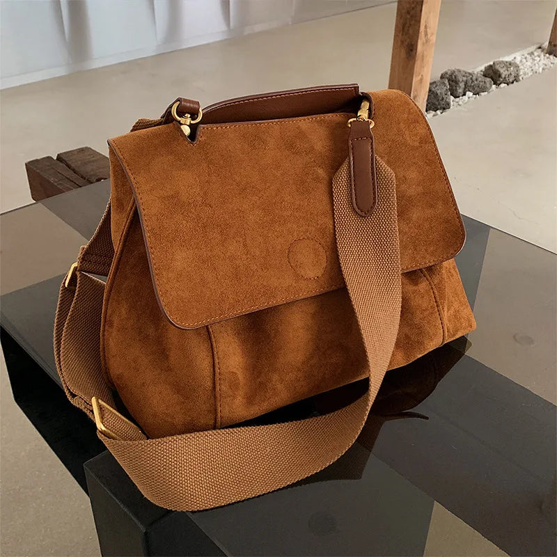 Lucette - Sac Bandoulière Suédine Vintage