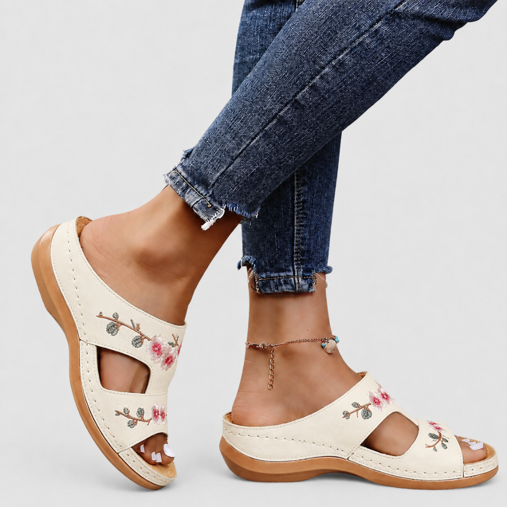 Célia | Sandales orthopédiques fleuries