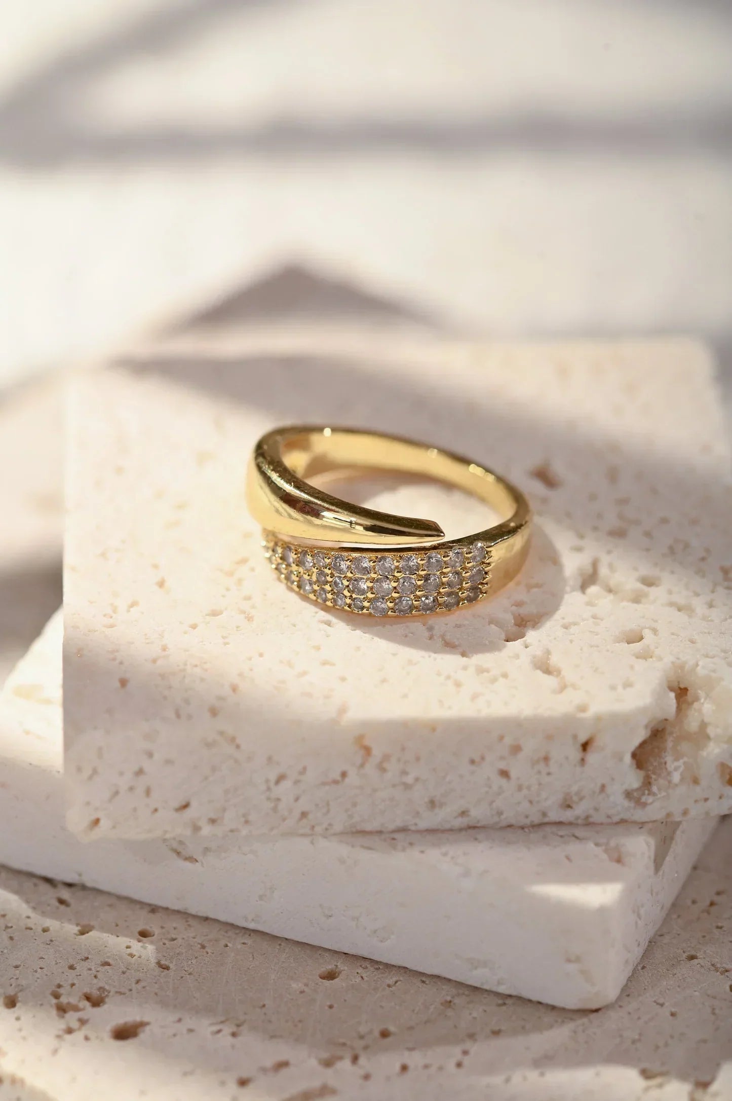 Luna | Sparkling Gold Ring (Buy 1, Get 1 Free)
